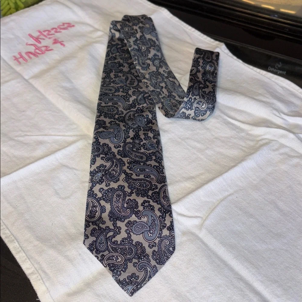 Dior Blue/White Paisley Silk Tie “Cravates” Vintage